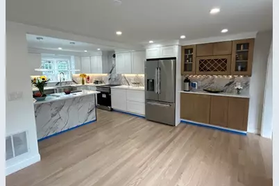 7 Brandon St, Lexington, MA 02420 - Photo 6
