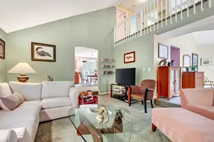 8 Pilgrim Dr, Westford, MA 01886 - Photo 6