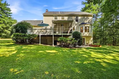 5 Longwood Drive, Hopkinton, MA 01748 - Photo 2