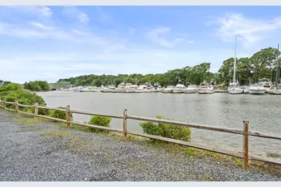 202 Commercial St, Weymouth, MA 02188 - Photo 24