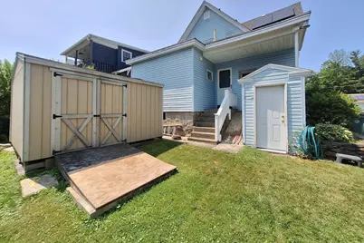 407 Clarendon St, Fitchburg, MA 01420 - Photo 8