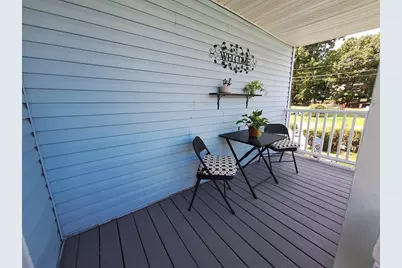 407 Clarendon St, Fitchburg, MA 01420 - Photo 10