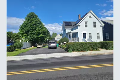 407 Clarendon St, Fitchburg, MA 01420 - Photo 4