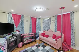 68 Howell Ct, Chelsea, MA 02150 - Photo 20