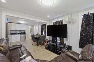 68 Howell Ct, Chelsea, MA 02150 - Photo 4