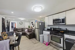 68 Howell Ct, Chelsea, MA 02150 - Photo 6