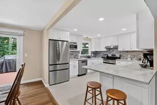 201 Swift Rd, Northbridge, MA 01588 - Photo 8