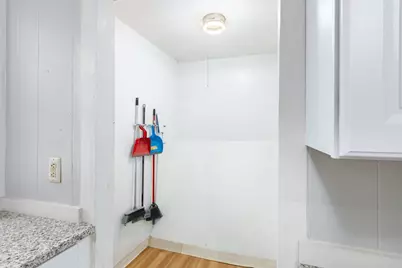 124 Belmont St, Worcester, MA 01605 - Photo 18