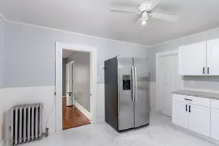 124 Belmont St, Worcester, MA 01605 - Photo 22