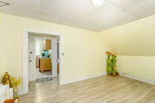 124 Belmont St, Worcester, MA 01605 - Photo 10