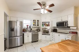 78 Arnold St, Quincy, MA 02169 - Photo 8