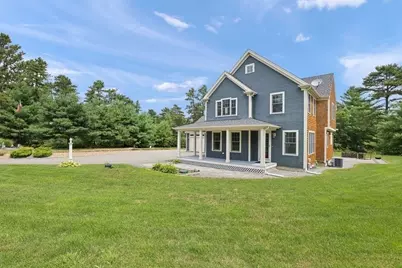 10 Pond Edge Trl, Wareham, MA 02571 - Photo 4