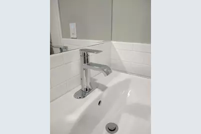 4-A Weld Ave #1, Boston, MA 02119 - Photo 6