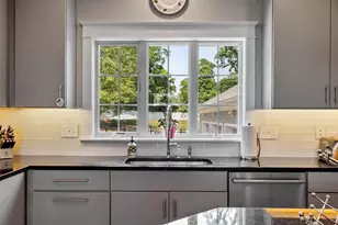 7 Bridle Spur Ln, Danvers, MA 01923 - Photo 12