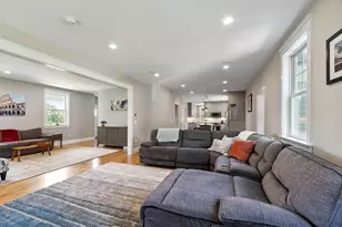 7 Bridle Spur Ln, Danvers, MA 01923 - Photo 14