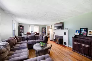 219 Old Warren Rd, Palmer, MA 01069 - Photo 12