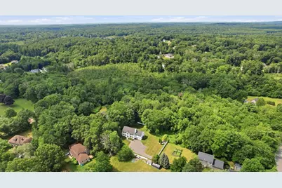 139 Autumn Rd, Dracut, MA 01826 - Photo 6