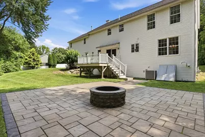 139 Autumn Rd, Dracut, MA 01826 - Photo 4