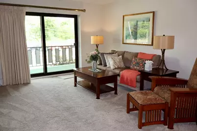 80 N Warren St #9, Woburn, MA 01801 - Photo 2