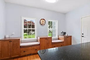 20 Raymond Cir, Westfield, MA 01085 - Photo 14
