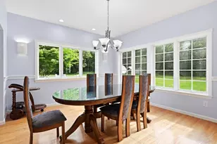 20 Raymond Cir, Westfield, MA 01085 - Photo 8