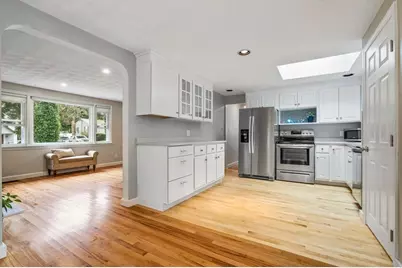 15 Temple Rd., Waltham, MA 02452 - Photo 8