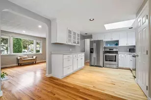 15 Temple Rd, Waltham, MA 02452 - Photo 8