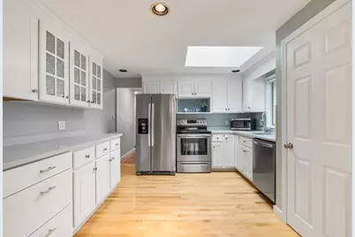 15 Temple Rd., Waltham, MA 02452 - Photo 2