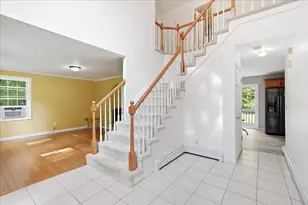 8 Rebecca Rd, Freetown, MA 02702 - Photo 4