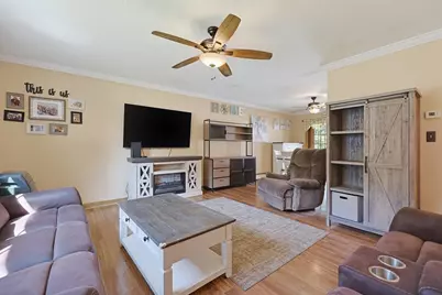 155 Dunnbrook Rd, East Brookfield, MA 01515 - Photo 14