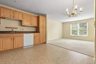 135 Beach Rd, Salisbury, MA 01952 - Photo 10