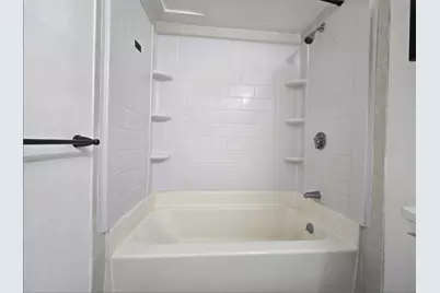 165 Cottage St #706, Chelsea, MA 02150 - Photo 16