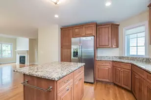 20 Bridge Rd, Northampton, MA 01062 - Photo 14