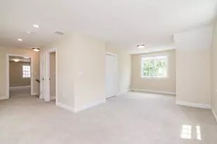 20 Bridge Rd, Northampton, MA 01062 - Photo 30