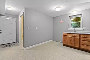 284 Chestnut St, North Attleboro, MA 02760 - Photo 28