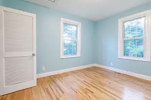 22 Lakeside Ave, Webster, MA 01570 - Photo 10