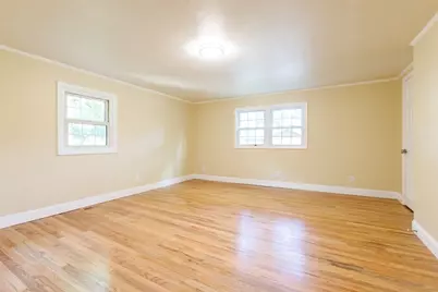 22 Lakeside Ave, Webster, MA 01570 - Photo 16