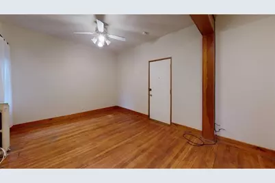 17 Green St #4, Brookline, MA 02446 - Photo 6
