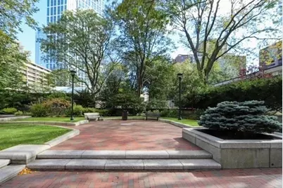 6 Whittier Pl #3L, Boston, MA 02114 - Photo 24