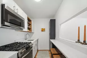6 Whittier Pl, Boston, MA 02114 - Photo 6