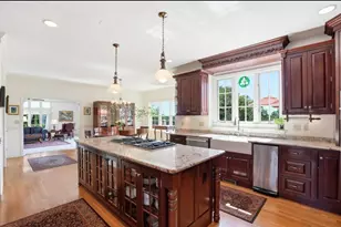 104 Pokanoket Ln, Marshfield, MA 02050 - Photo 10