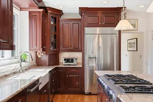 104 Pokanoket Ln, Marshfield, MA 02050 - Photo 8