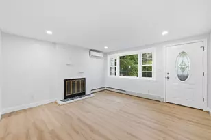 4 Lawrence Rd, Wayland, MA 01778 - Photo 2