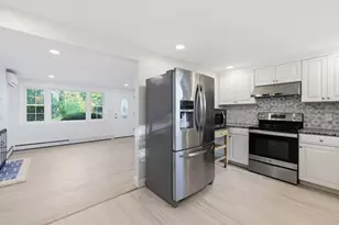 4 Lawrence Rd, Wayland, MA 01778 - Photo 10