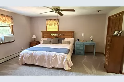 56 Macomber St, Berkley, MA 02779 - Photo 12