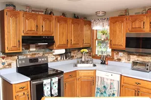 56 Macomber St, Berkley, MA 02779 - Photo 8