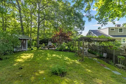 20 Park St, Yarmouth, MA 02673 - Photo 10