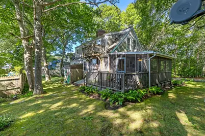 20 Park St, Yarmouth, MA 02673 - Photo 6