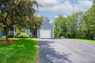 90 Sturbridge Hills Rd, Sturbridge, MA 01566 - Photo 2