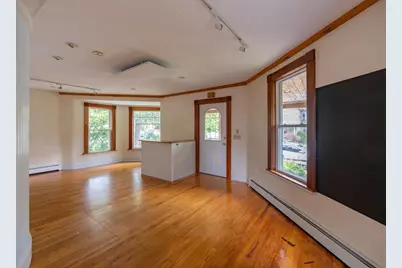 14 Main St, Shelburne, MA 01370 - Photo 12